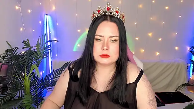 Snapshot of Akemi_BBW chatting on 12.24.24 Akemi BBW online show from 12.24.24