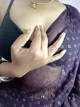 Snapshot of sexytelugu27 chatting on 01.07.25 sexytelugu27 online show from 01.07.25