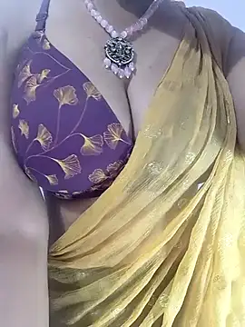 Snapshot of sexytelugu27 chatting on 03.07.25 sexytelugu27 online show from 03.07.25