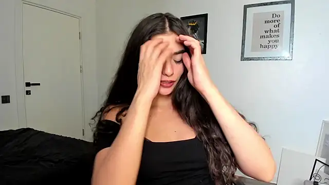 PortraitMarie online show from 01.27.25