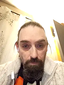 teekoine1 online show from 11.03.25