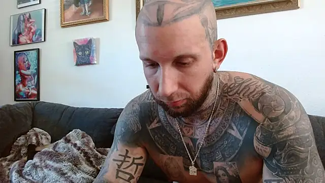 bobbybacala91 online show from 03.18.25