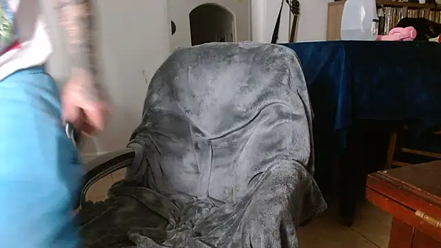 bobbybacala91 online show from 09.27.25