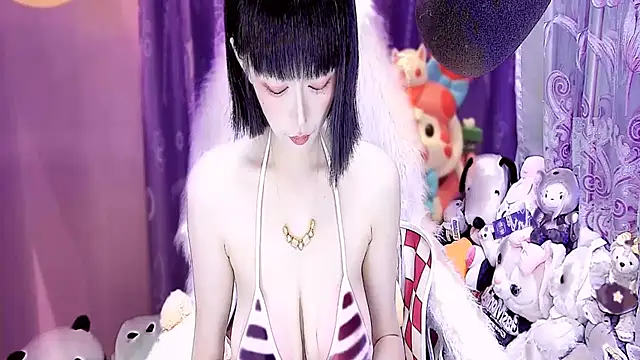 kumamon- online show from 10.21.25