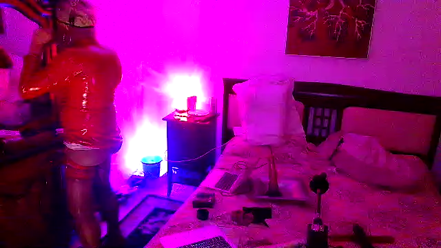 CharlotteVixxens online show from 02.14.26