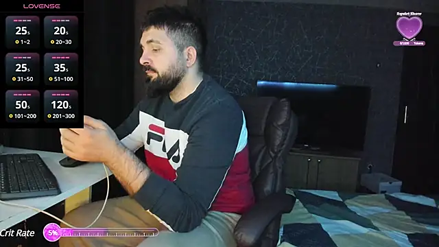 Snapshot of Eduu2322 chatting on 12.04.24 Eduu2322 online show from 12.04.24