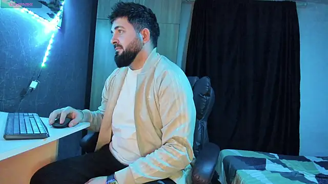 Snapshot of Eduu2322 chatting on 02.03.25 Eduu2322 online show from 02.03.25