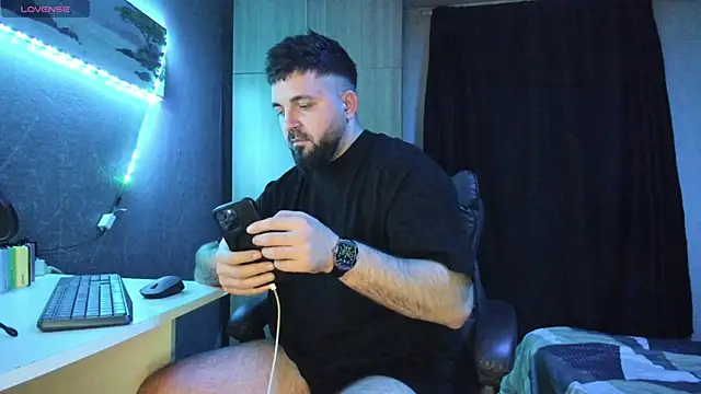 Snapshot of Eduu2322 chatting on 03.06.25 Eduu2322 online show from 03.06.25