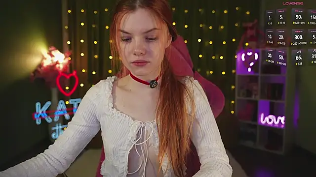 Katy  Ethereal online show from 09.27.25