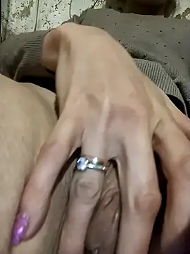 ChristyXDave online show from 12.21.24