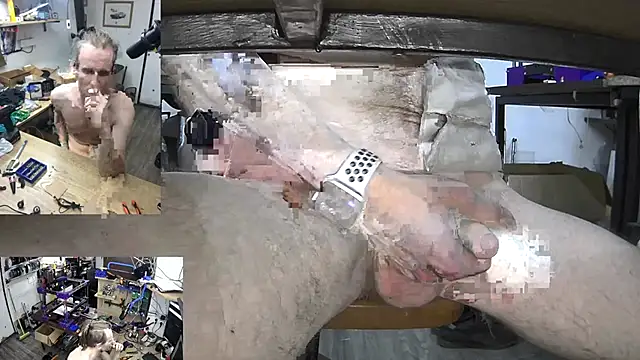 Snapshot of Happy_Michal chatting on 12.23.24 Happy Michal online show from 12.23.24