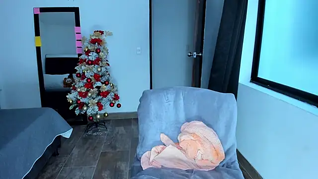 SweetMegan 1 online show from 12.02.24