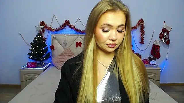 Snapshot of StacyYellig chatting on 01.04.25 StacyYellig online show from 01.04.25