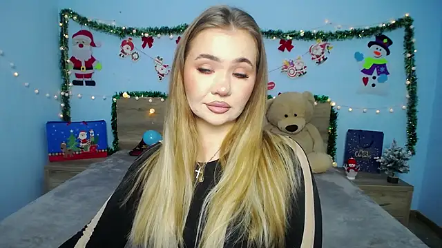 Snapshot of StacyYellig chatting on 01.09.25 StacyYellig online show from 01.09.25