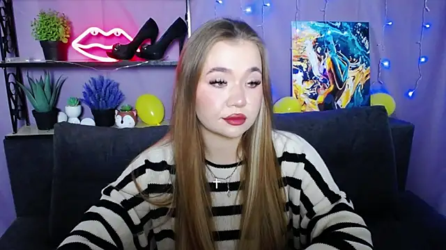 Snapshot of StacyYellig chatting on 01.20.25 StacyYellig online show from 01.20.25