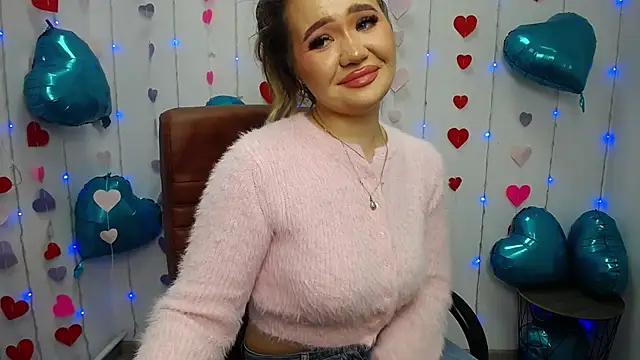 Snapshot of StacyYellig chatting on 02.16.25 StacyYellig online show from 02.16.25