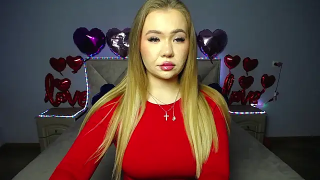 Snapshot of StacyYellig chatting on 02.21.25 StacyYellig online show from 02.21.25