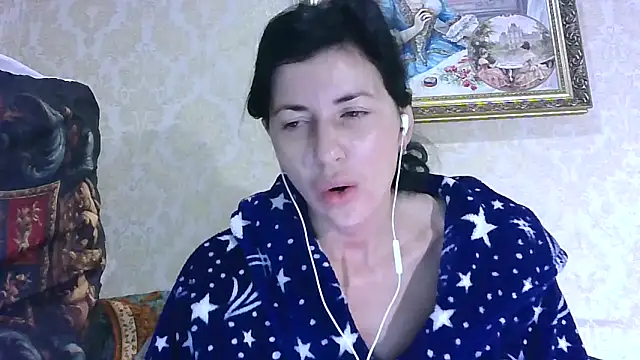 Snapshot of StunnigArt chatting on 05.05.26 StunnigArt online show from 05.05.26