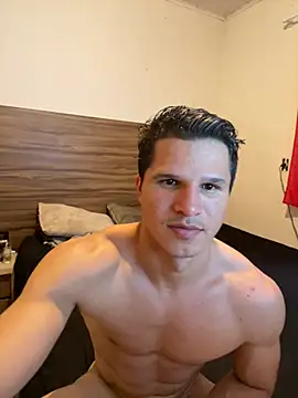 pedrovkr3 online show from 04.16.26