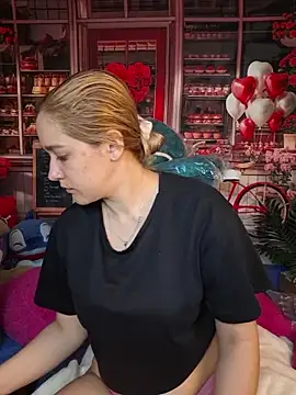 Snapshot of NaomiShimizu chatting on 02.02.26 NaomiShimizu online show from 02.02.26