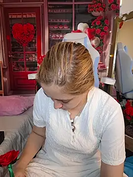 Snapshot of NaomiShimizu chatting on 02.07.26 NaomiShimizu online show from 02.07.26