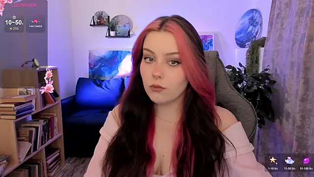 CoralineKeyns online show from 04.16.26