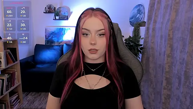 CoralineKeyns online show from 05.18.26