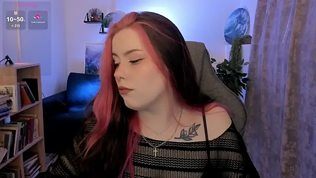 CoralineKeyns online show from 05.19.26
