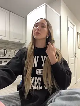 Lunalikaiya online show from 02.27.26