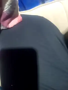 Snapshot of sevinc939 chatting on 02.14.25 sevinc939 online show from 02.14.25