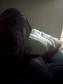 Snapshot of sevinc939 chatting on 02.28.25 sevinc939 online show from 02.28.25