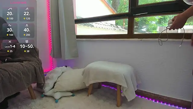 Awesome Jolie online show from 05.08.26