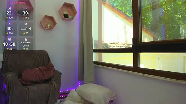 Awesome Jolie online show from 05.18.26