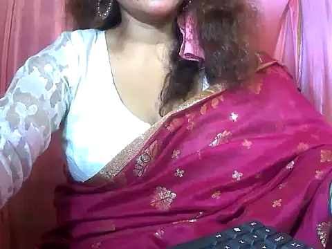 Snapshot of sexy_baby_kolkata chatting on 04.20.26 sexy baby kolkata online show from 04.20.26