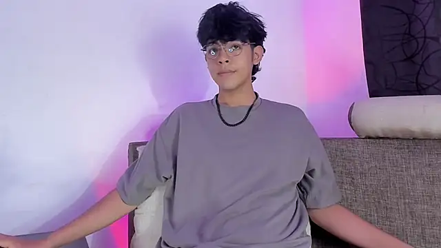 Snapshot of Alan26_ chatting on 03.09.25 Alan26 online show from 03.09.25