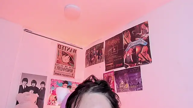 Sachi Meow online show from 11.26.25