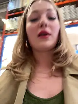 Snapshot of shymasha chatting on 04.01.26 shymasha online show from 04.01.26