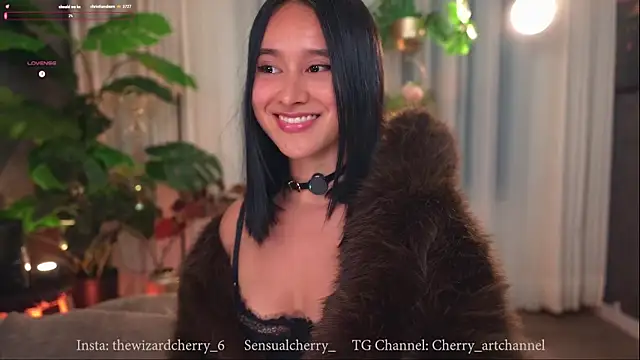 Miss beee online show from 11.20.25