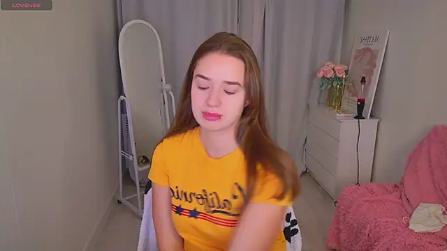 LovelyJessie online show from 01.10.26