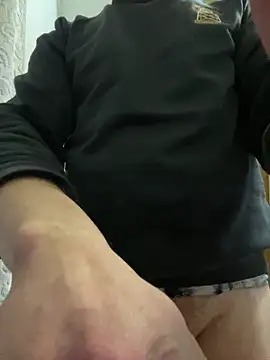 Snapshot of vanho29 chatting on 02.25.26 vanho29 online show from 02.25.26