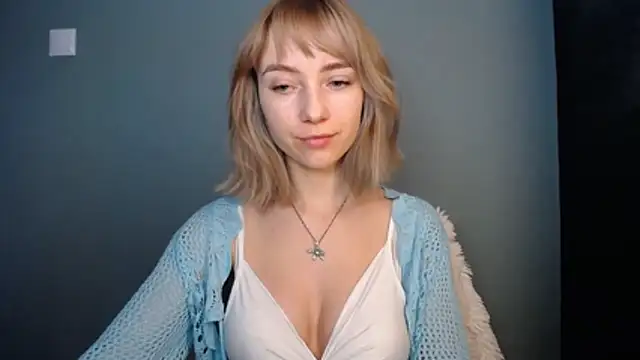 LuciaYoung online show from 02.17.26