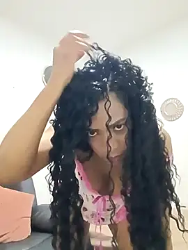 Issa Km  online show from 04.17.26