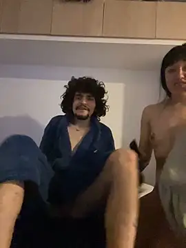 aangie  uwu online show from 12.17.24