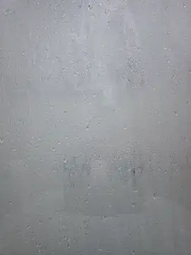 Snapshot of StiveMartin chatting on 10.31.25 StiveMartin online show from 10.31.25