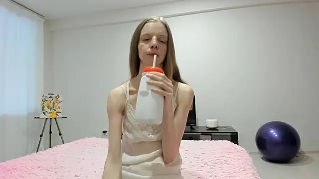 Snapshot of CarolHowward chatting on 02.10.26 CarolHowward online show from 02.10.26