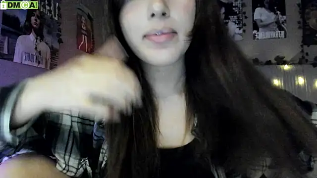 Snapshot of Anisawithlove chatting on 09.18.25 Anisawithlove online show from 09.18.25