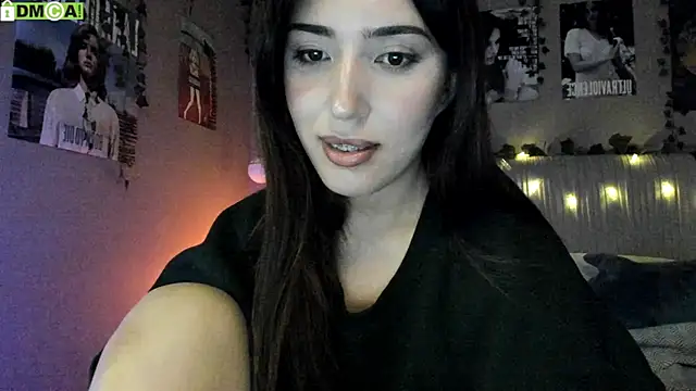 Snapshot of Anisawithlove chatting on 10.06.25 Anisawithlove online show from 10.06.25