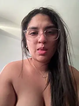 Snapshot of dalila2arab chatting on 05.25.26 dalila2arab online show from 05.25.26