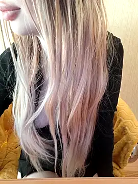 Elza kom online show from 03.26.26