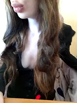 Elza kom online show from 06.08.26